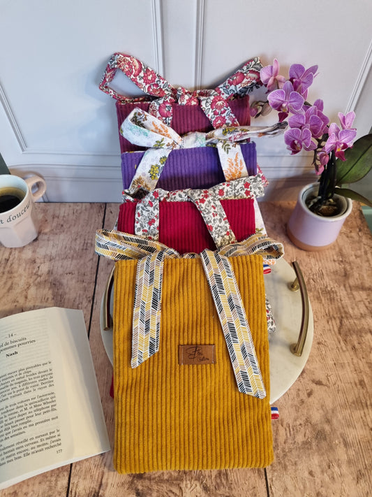 Housse de livre de poche velours côtelé  - Sélection boutique