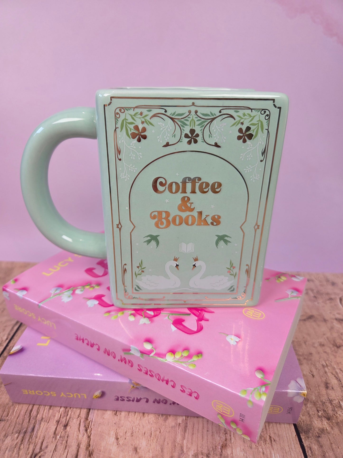 Tasse livre céramique - Finitions dorées & tons pastels