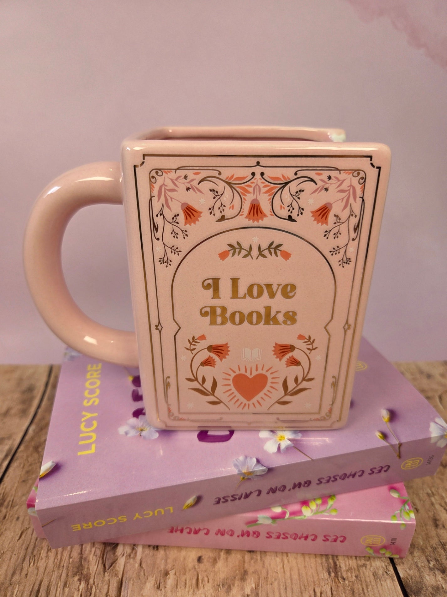 Tasse livre céramique - Finitions dorées & tons pastels
